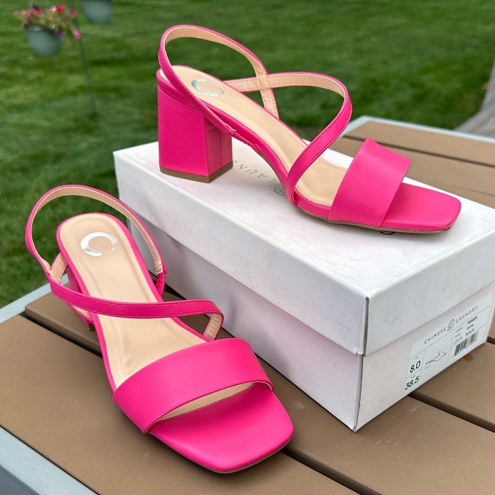 Chinese Laundry Pink Strap Sandals size 8m